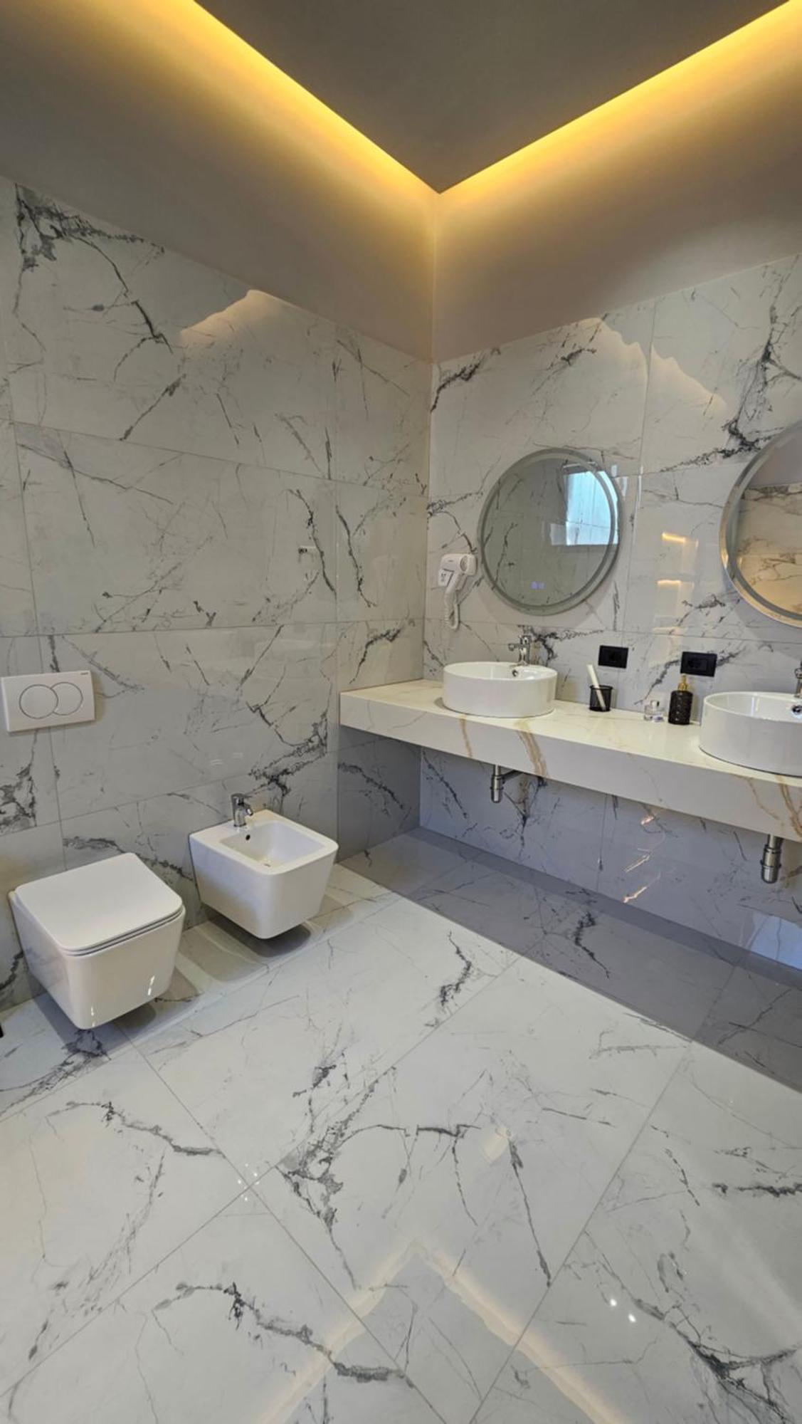 The Roots Boutique Hotel ชโคเดอร์ ภายนอก รูปภาพ