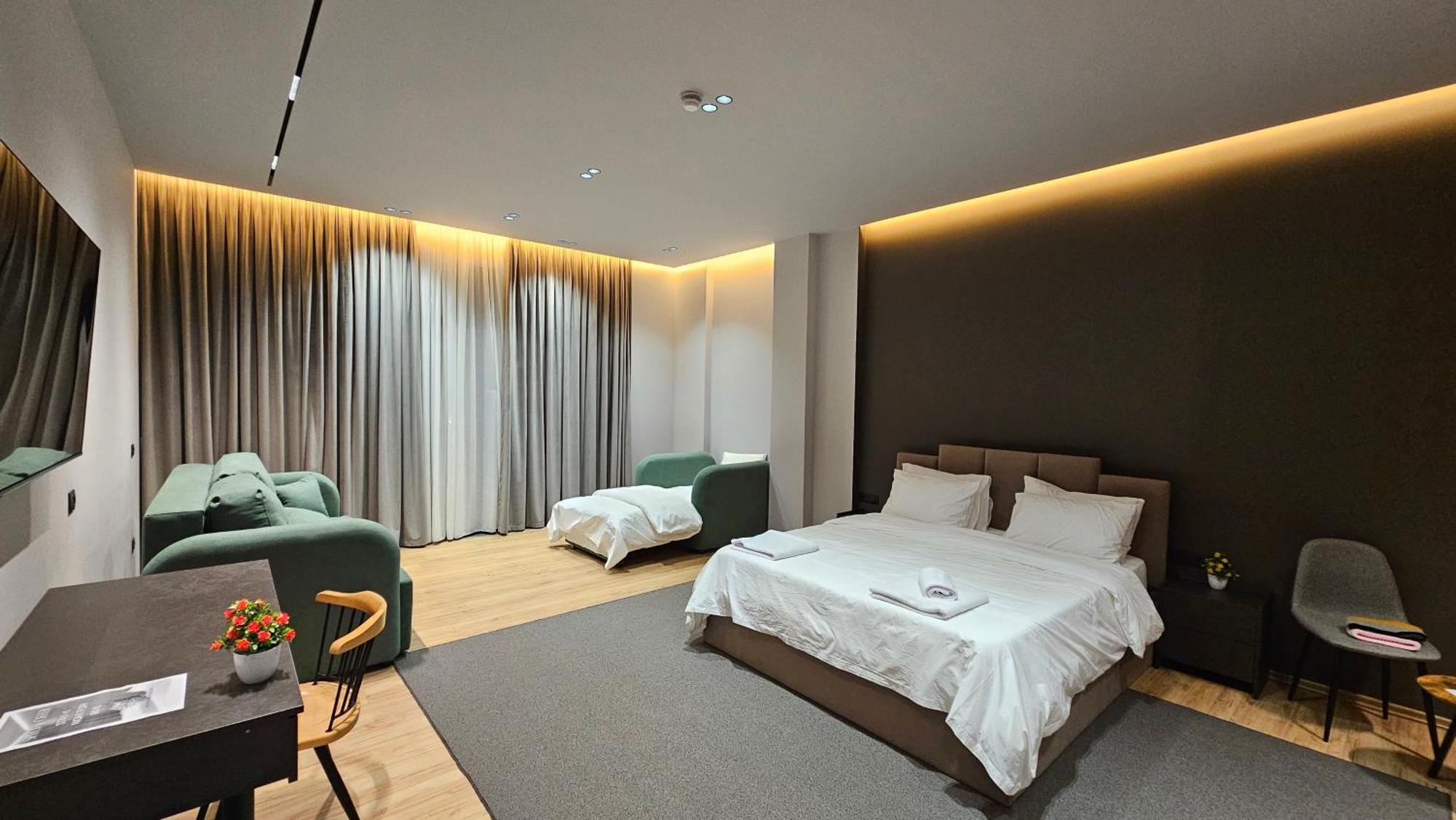 The Roots Boutique Hotel ชโคเดอร์ ภายนอก รูปภาพ